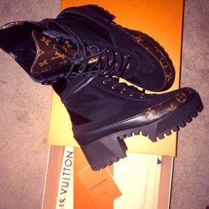 Louis Vuitton Laureate Desert Boot, LV monogram